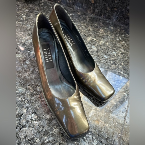 Stuart Weitzman Metallic Gold Bronze Dressy Heels Pumps Shoes Square Toe Size 8 - Picture 5 of 15